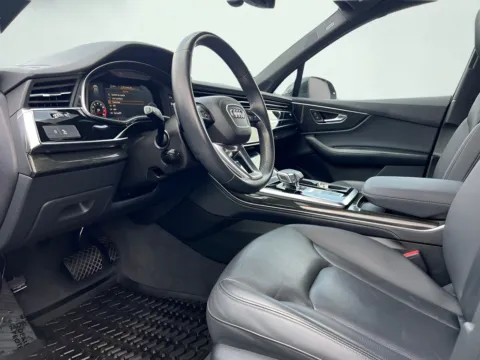 Photos of 2021 Audi Q7 55 Premium Plus for sale in Indianapolis, IN at AutoGiant USA Indianapolis