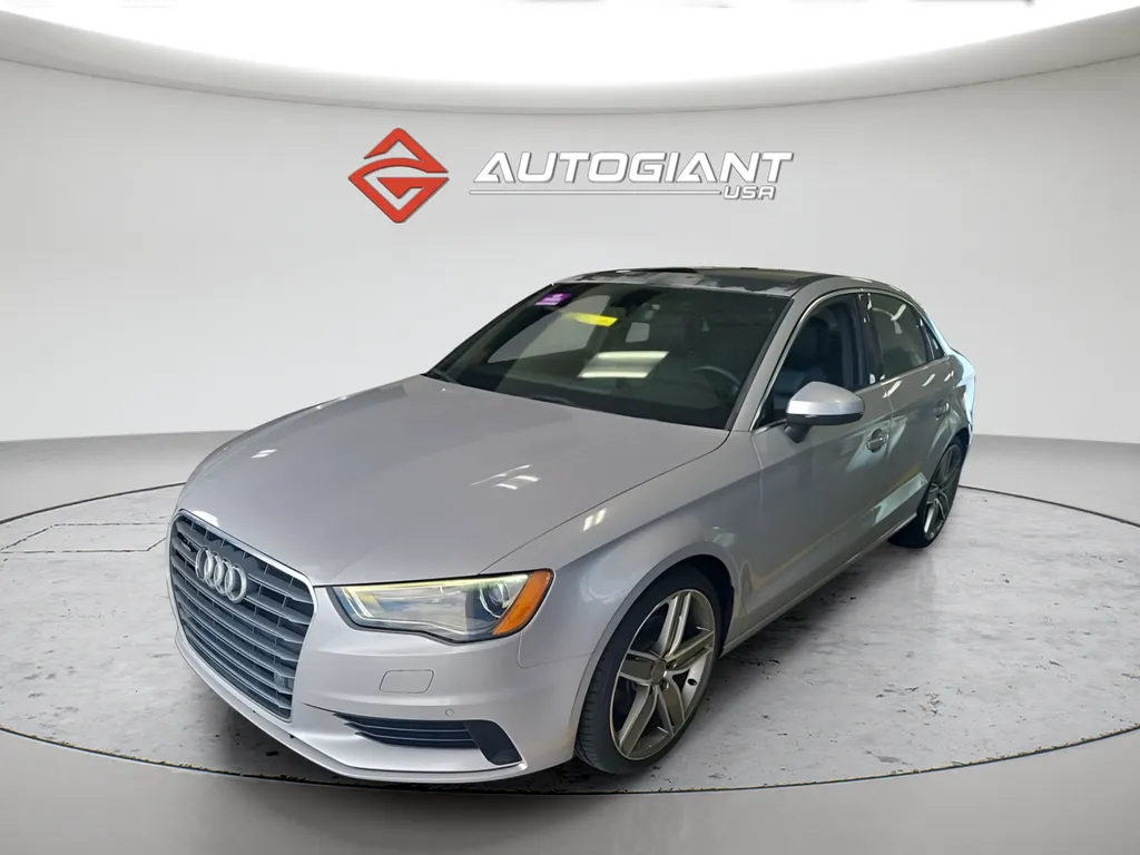 2016 Audi A3 2.0T quattro S tronic Premium Plus's photo
