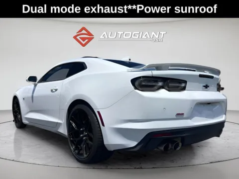 More photos of 2021 Chevrolet Camaro SS at AutoGiant USA Indianapolis, IN