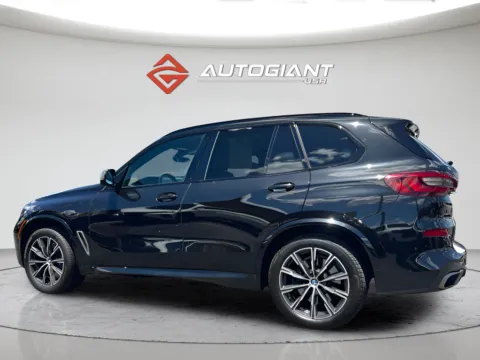 More photos of 2021 BMW X5 M50i at AutoGiant USA Indianapolis, IN