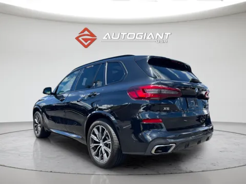 More photos of 2021 BMW X5 M50i at AutoGiant USA Indianapolis, IN