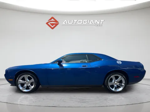 Another view of 2009 Dodge Challenger R/T for sale in Indianapolis, IN at AutoGiant USA Indianapolis