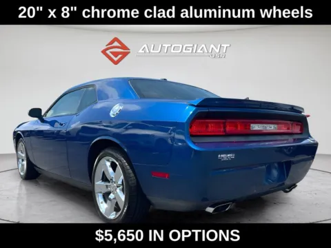 More photos of 2009 Dodge Challenger R/T at AutoGiant USA Indianapolis, IN