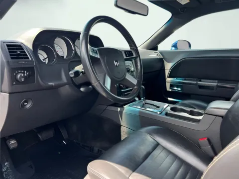 Photos of 2009 Dodge Challenger R/T for sale in Indianapolis, IN at AutoGiant USA Indianapolis