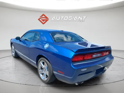 More photos of 2009 Dodge Challenger R/T at AutoGiant USA Indianapolis, IN