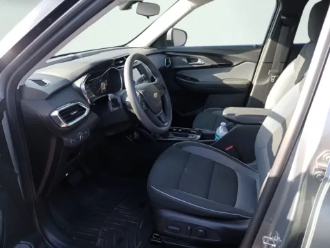 More photos of 2023 Chevrolet TrailBlazer LT at AutoGiant USA Indianapolis, IN