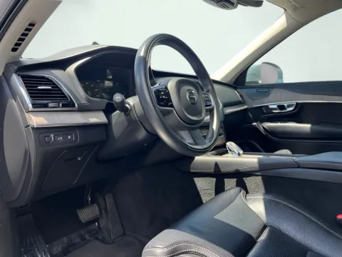 Photos of 2022 Volvo XC90 Recharge Plug-In Hybrid T8 Inscription 6 Passenger for sale in Indianapolis, IN at AutoGiant USA Indianapolis