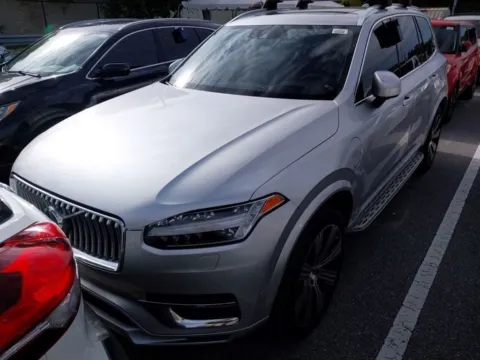Silver 2022 Volvo XC90 Recharge Plug-In Hybrid T8 Inscription 6 Passenger for sale in Indianapolis, IN