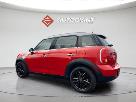 More photos of 2013 MINI Cooper Countryman at AutoGiant USA Indianapolis, IN
