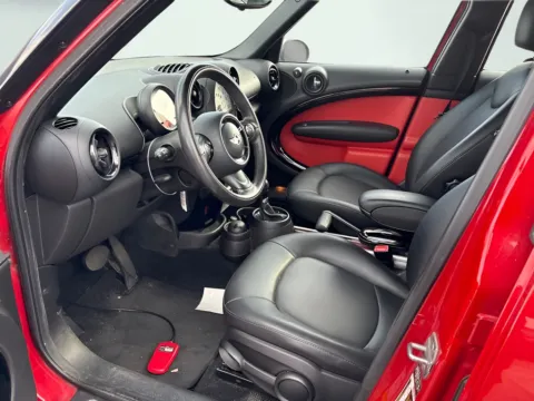 More photos of 2013 MINI Cooper Countryman at AutoGiant USA Indianapolis, IN