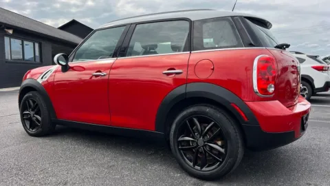 More photos of 2013 MINI Cooper Countryman at AutoGiant USA Indianapolis, IN