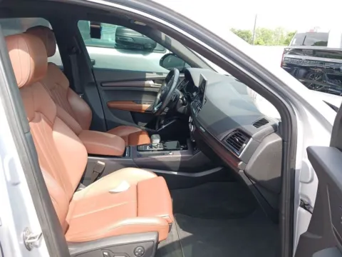 More photos of 2022 Audi Q5 Sportback 45 S line Premium at AutoGiant USA Indianapolis, IN