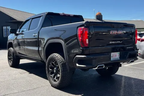 More photos of 2020 GMC Sierra 1500 Denali at AutoGiant USA Indianapolis, IN