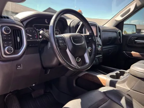 Photos of 2020 GMC Sierra 1500 Denali for sale in Indianapolis, IN at AutoGiant USA Indianapolis
