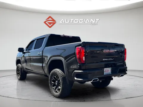 More photos of 2020 GMC Sierra 1500 Denali at AutoGiant USA Indianapolis, IN