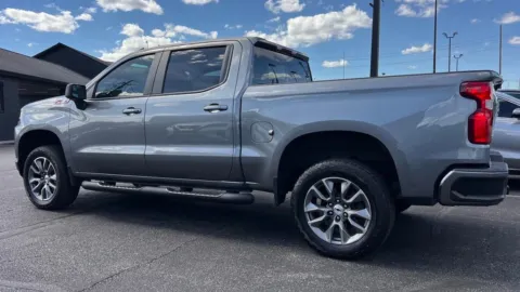 More photos of 2021 Chevrolet Silverado 1500 RST at AutoGiant USA Indianapolis, IN