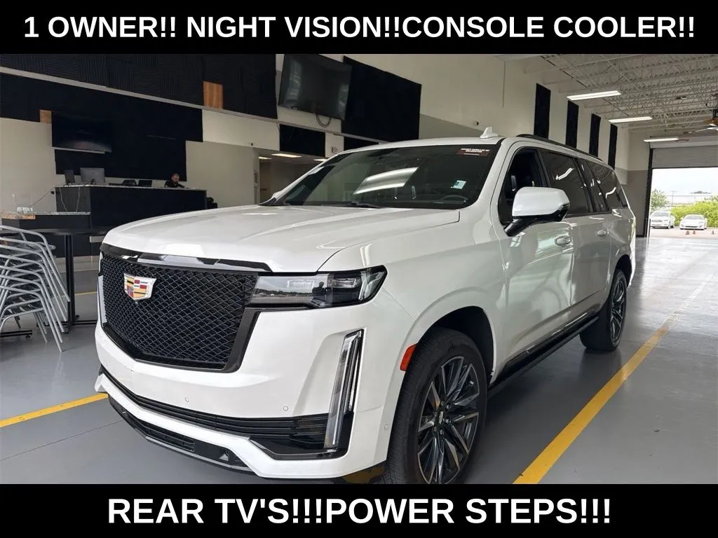 White 2021 Cadillac Escalade ESV Sport Platinum for sale in Indianapolis, IN