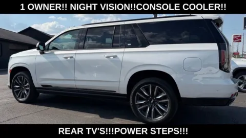 More photos of 2021 Cadillac Escalade ESV Sport Platinum at AutoGiant USA Indianapolis, IN
