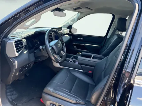 More photos of 2022 Toyota Tundra Limited at AutoGiant USA Indianapolis, IN
