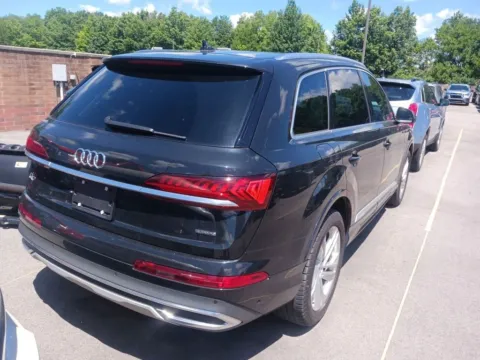 Another view of 2022 Audi Q7 55 Premium Plus for sale in Indianapolis, IN at AutoGiant USA Indianapolis