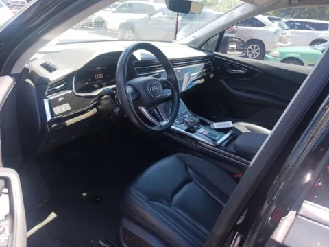 More photos of 2022 Audi Q7 55 Premium Plus at AutoGiant USA Indianapolis, IN