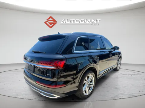 Another view of 2022 Audi Q7 55 Premium Plus for sale in Indianapolis, IN at AutoGiant USA Indianapolis