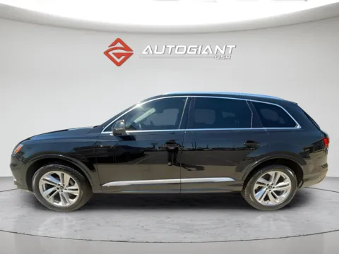 Photos of 2022 Audi Q7 55 Premium Plus for sale in Indianapolis, IN at AutoGiant USA Indianapolis