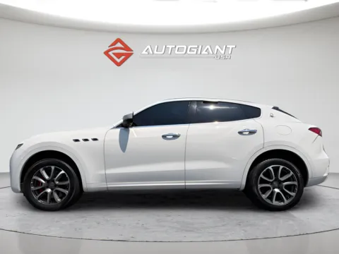 Another view of 2017 Maserati Levante S for sale in Indianapolis, IN at AutoGiant USA Indianapolis