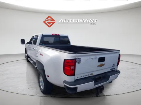More photos of 2017 Chevrolet Silverado 3500HD High Country at AutoGiant USA Indianapolis, IN
