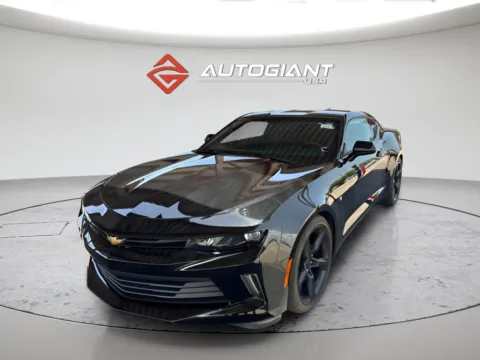 Black 2018 Chevrolet Camaro 1LT for sale in Indianapolis, IN