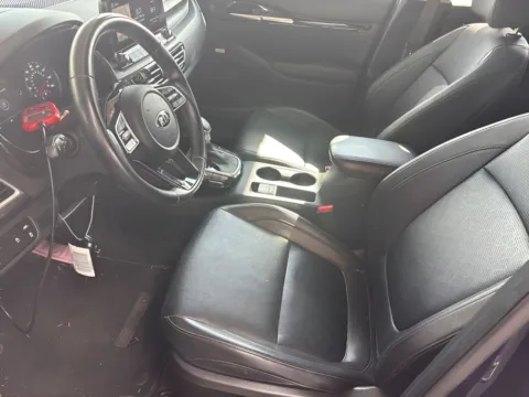 More photos of 2021 Kia Seltos SX at AutoGiant USA Indianapolis, IN
