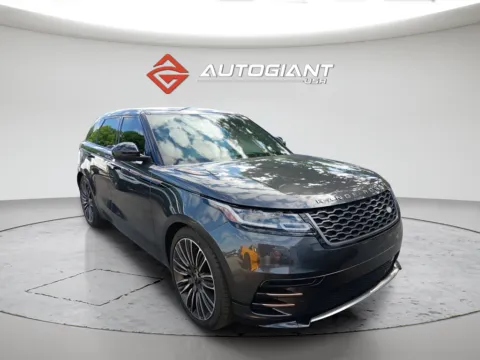 More photos of 2022 Land Rover Range Rover Velar P250 R-Dynamic S at AutoGiant USA Indianapolis, IN