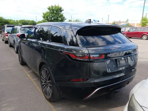 More photos of 2022 Land Rover Range Rover Velar P250 R-Dynamic S at AutoGiant USA Indianapolis, IN