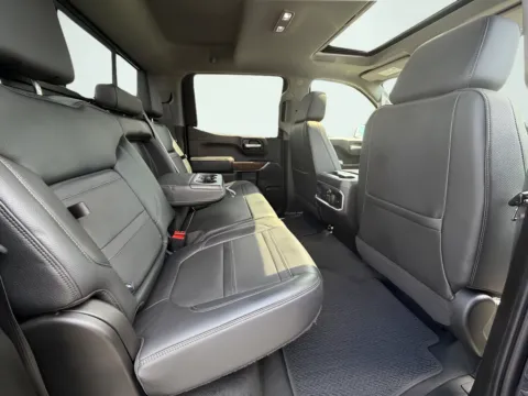 More photos of 2022 GMC Sierra 1500 Limited Denali at AutoGiant USA Indianapolis, IN