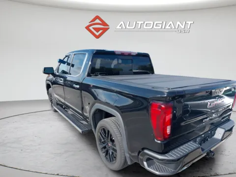 More photos of 2022 GMC Sierra 1500 Limited Denali at AutoGiant USA Indianapolis, IN