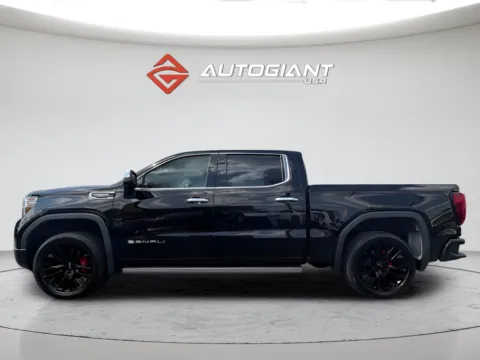 More photos of 2022 GMC Sierra 1500 Limited Denali at AutoGiant USA Indianapolis, IN