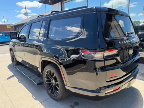 Another view of 2022 Jeep Grand Wagoneer Series II for sale in Indianapolis, IN at AutoGiant USA Indianapolis