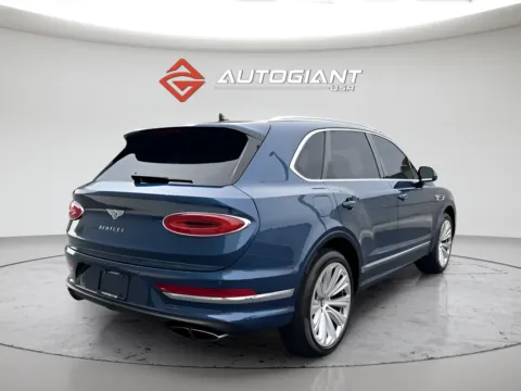 More photos of 2023 Bentley Bentayga Azure at AutoGiant USA Indianapolis, IN