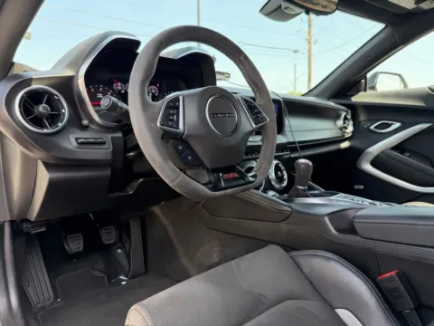 Photos of 2021 Chevrolet Camaro SS for sale in Indianapolis, IN at AutoGiant USA Indianapolis