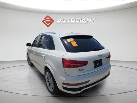 Photos of 2018 Audi Q3 2.0T Premium for sale in Indianapolis, IN at AutoGiant USA Indianapolis