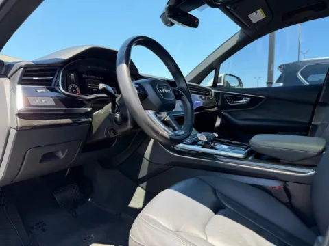 Photos of 2021 Audi Q7 45 Premium for sale in Indianapolis, IN at AutoGiant USA Indianapolis