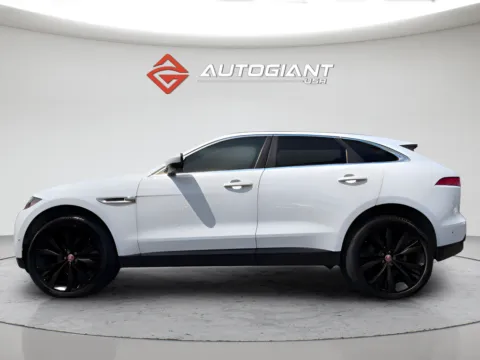 Another view of 2019 Jaguar F-PACE 30t Portfolio for sale in Indianapolis, IN at AutoGiant USA Indianapolis