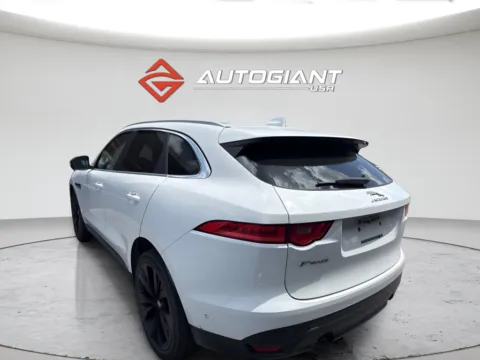 Another view of 2019 Jaguar F-PACE 30t Portfolio for sale in Indianapolis, IN at AutoGiant USA Indianapolis
