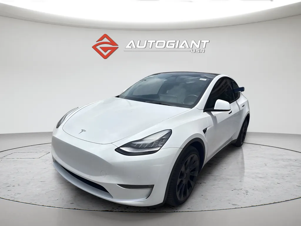2021 Tesla Model Y Long Range Dual Motor All-Wheel Drive's photo
