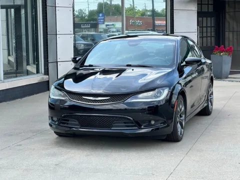Black 2016 Chrysler 200 S for sale in Indianapolis, IN