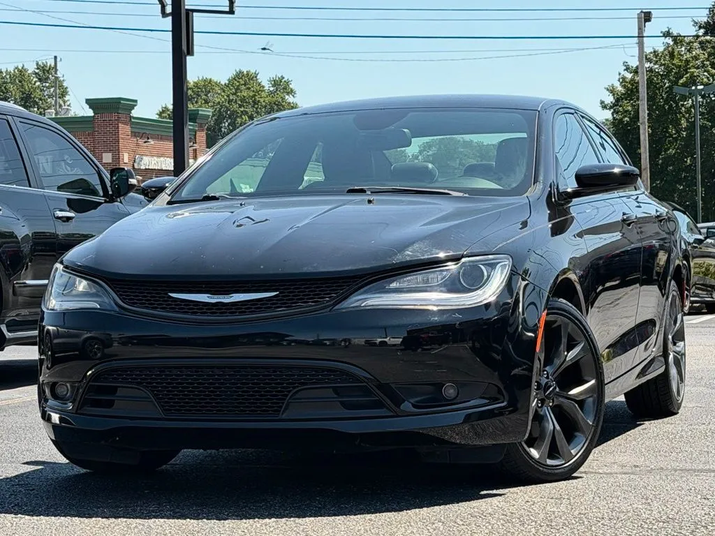 Black 2016 Chrysler 200 S for sale in Indianapolis, IN