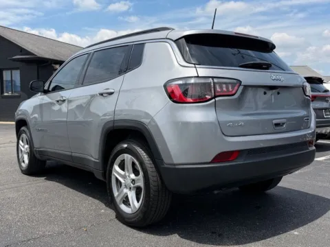 More photos of 2023 Jeep Compass Latitude at AutoGiant USA Indianapolis, IN
