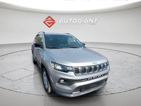 Photos of 2023 Jeep Compass Latitude for sale in Indianapolis, IN at AutoGiant USA Indianapolis