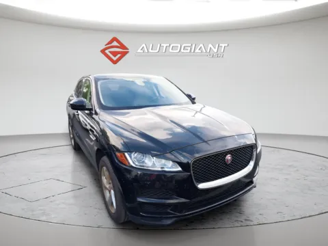 Photos of 2020 Jaguar F-PACE 25t Premium for sale in Indianapolis, IN at AutoGiant USA Indianapolis