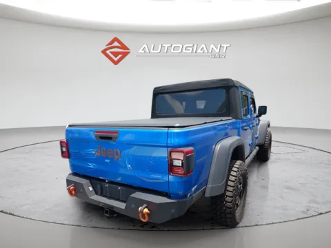 More photos of 2023 Jeep Gladiator Mojave at AutoGiant USA Indianapolis, IN